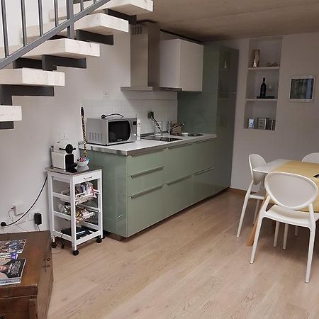 Domus Navigli Apartamento Milão Exterior foto